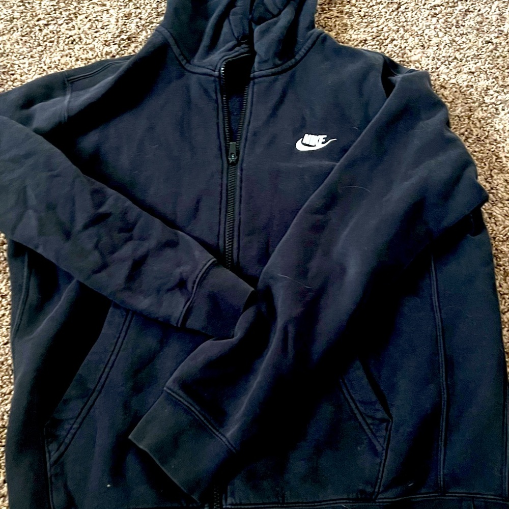 Black Nike hoodie